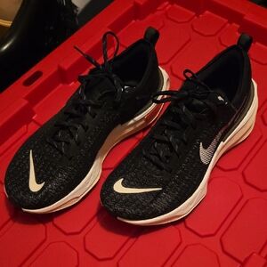 Nike Invincible Run 3